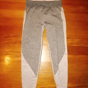 SOLD PINK Seamless Leggings